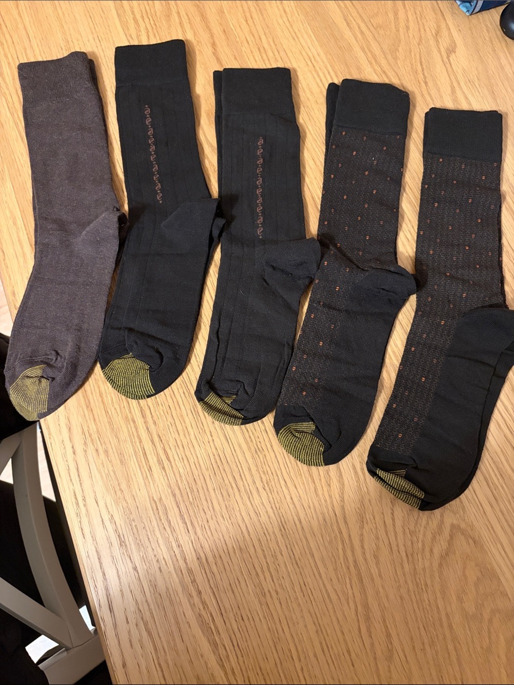 Gold Toe Men's Brown Dress Socks - Pack of 5